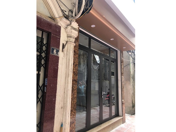 ⭐️chinh chu ban nha dep tai ngo 112 ngoc khanh, ba dinh, ha noi; 0983269926