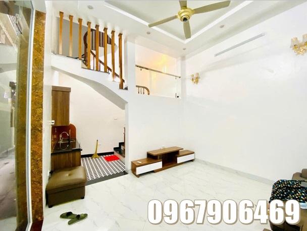 ⭐️chinh chu ban nha moi xay gia tot - phan khuc hiem tai trung tam dong da, nhinh 8 ti. 0967906469